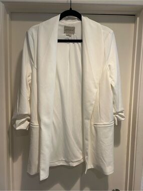 Dakota Blue White Open-Front Blazer